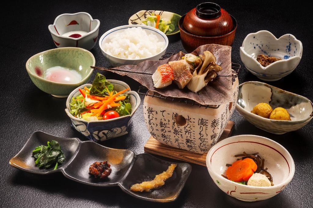 餐飲服務