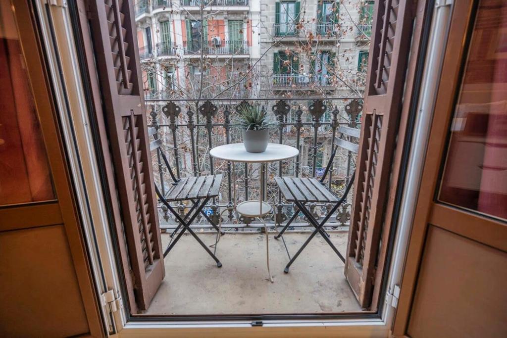 The Collection Barcelona - Exclusive 2 bedroom apartment in the city center - 2