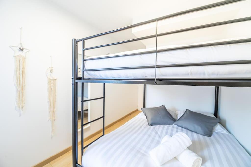 New Splendid Appt Terrace - 5 min Disneyland Paris - 5