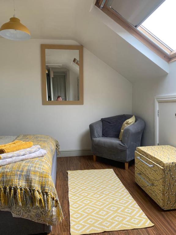 First floor Pad Carterton near Burford photo 6
