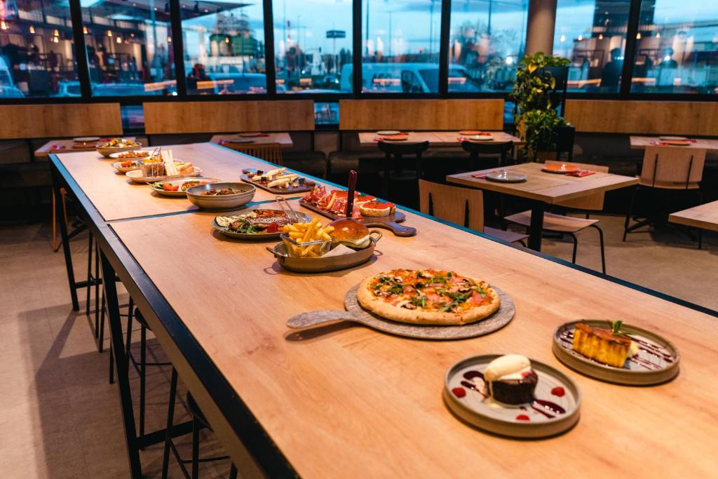 ibis Valladolid レストラン