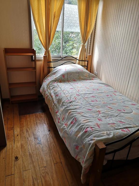 Casa Amoblada en Coronel 2 - 4