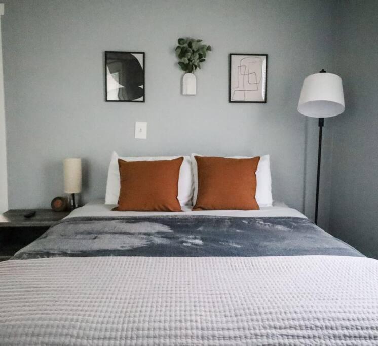 The Main Nest - Near City Center, Klamath Falls