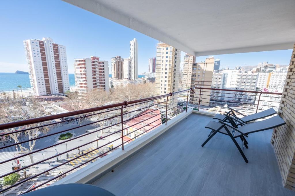 Apartamento con terraza a 1 minuto de la playa - 1