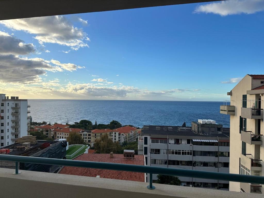 GuestReady - Tranquil Nest in Funchal, Funchal