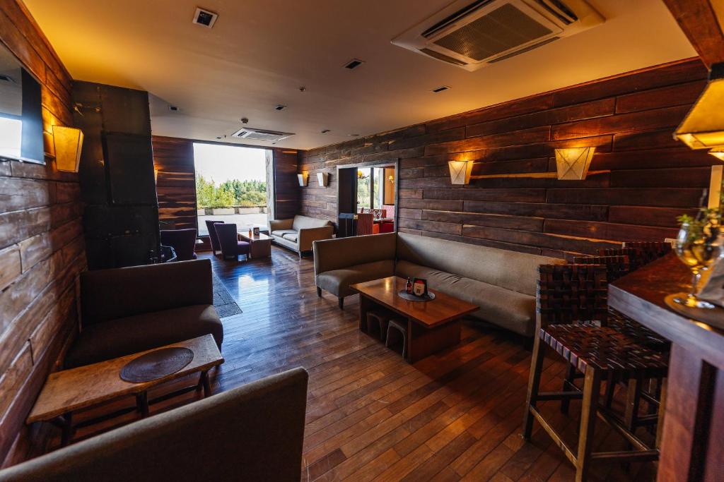 Bar/lounge