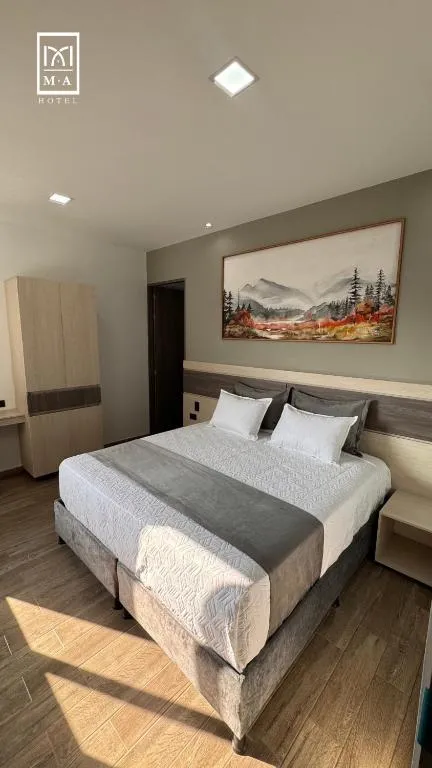 M A Hotel，位于波帕扬的酒店