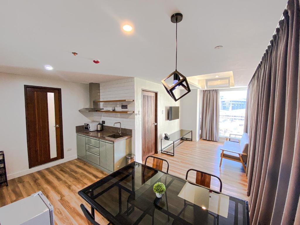 더 웨스페임 스위트 전경