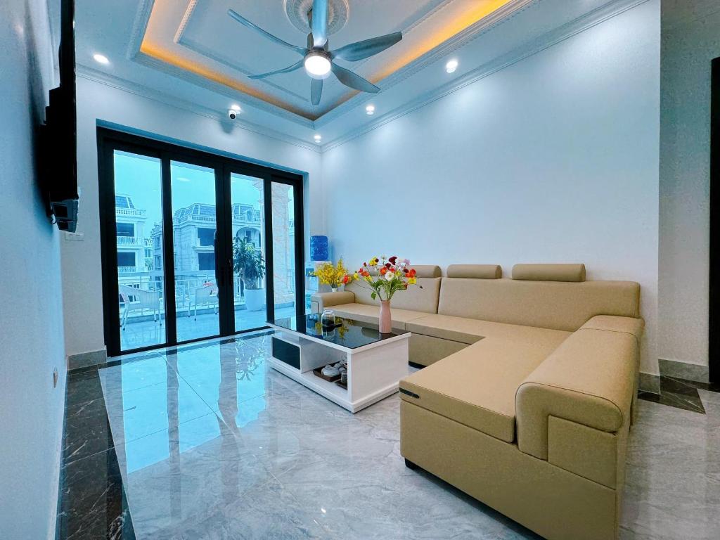 Phượng Hoàng villa