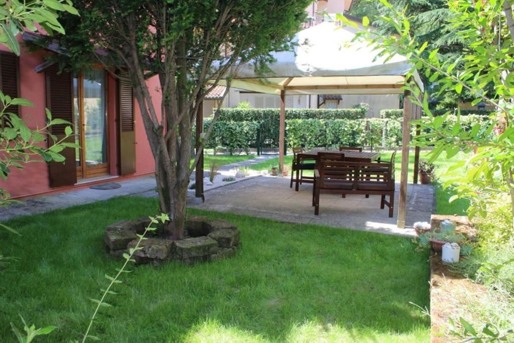 TRILO GREEN CON GIARDINO E POSTO AUTO PRIVATO - 5