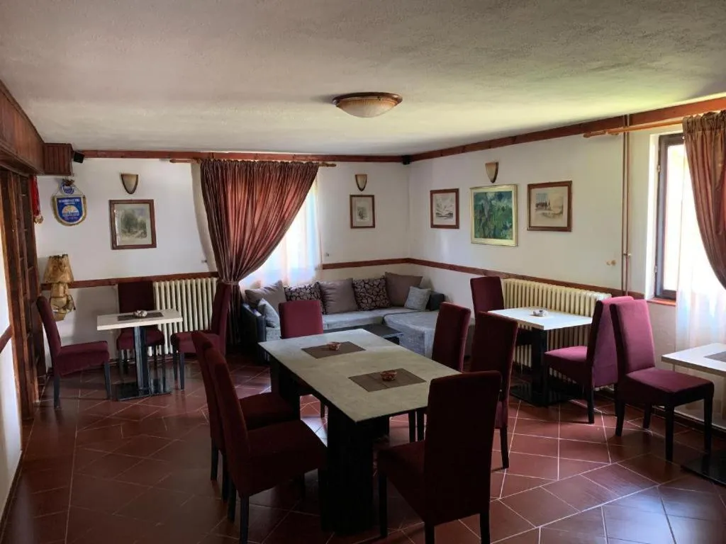 Vila Rakoč，位于科拉欣的酒店