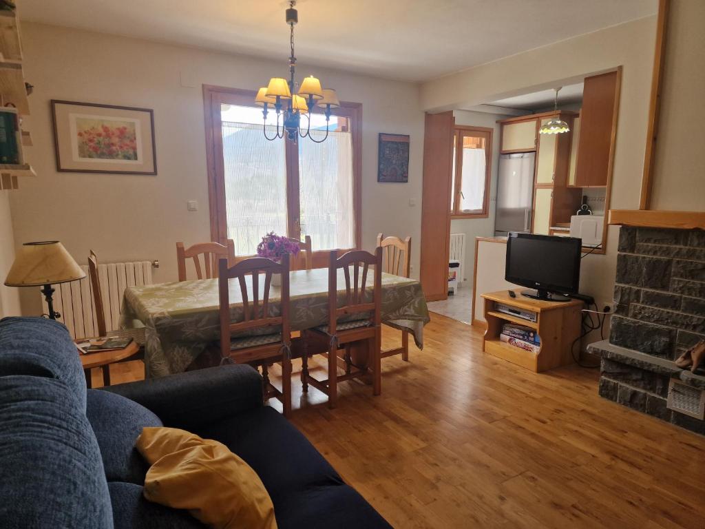 VALDI-BIESCAS, Biescas