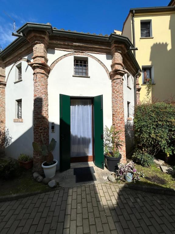 Chiesetta abside ex seminario - ApartamentRovigo