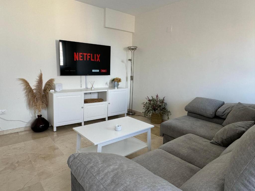 Dúplex céntrico con terraza y parking gratuito - 5