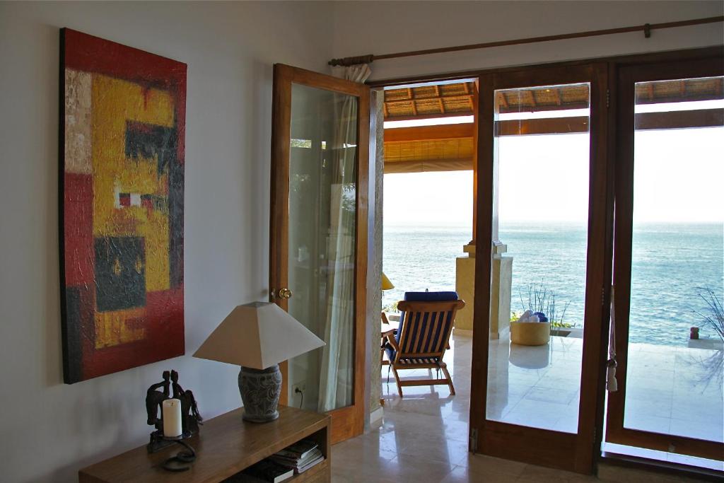 Villa Aquamarine photo