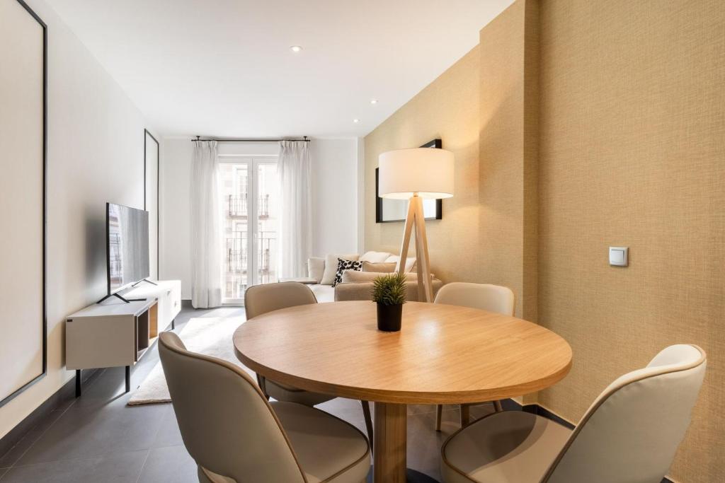Amazing new duplex for 4 - 4