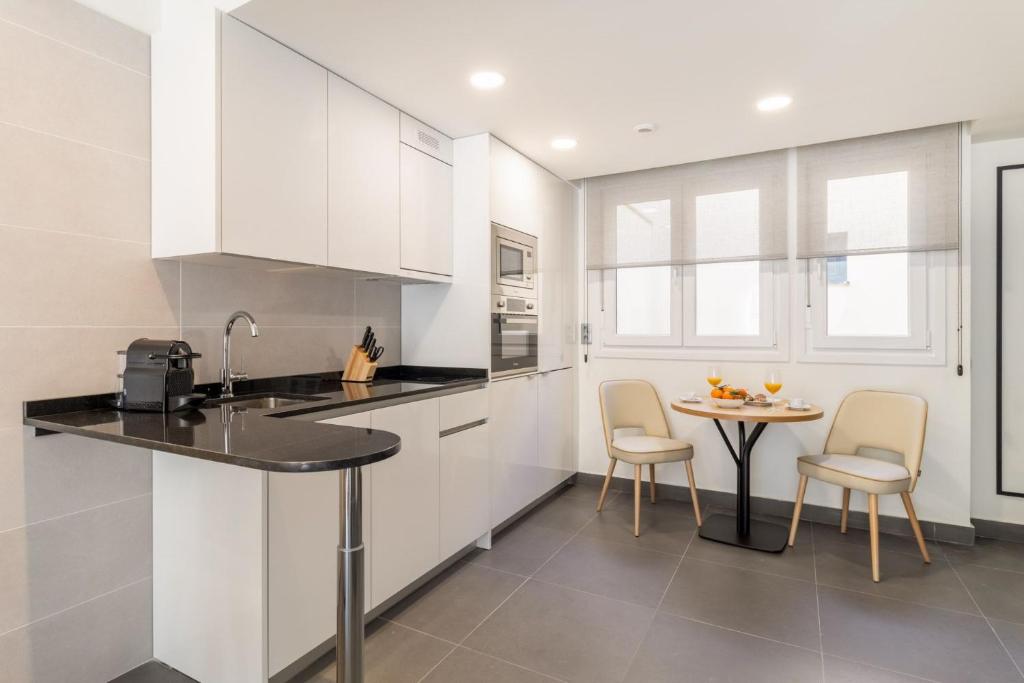 Amazing new duplex for 4 - 5