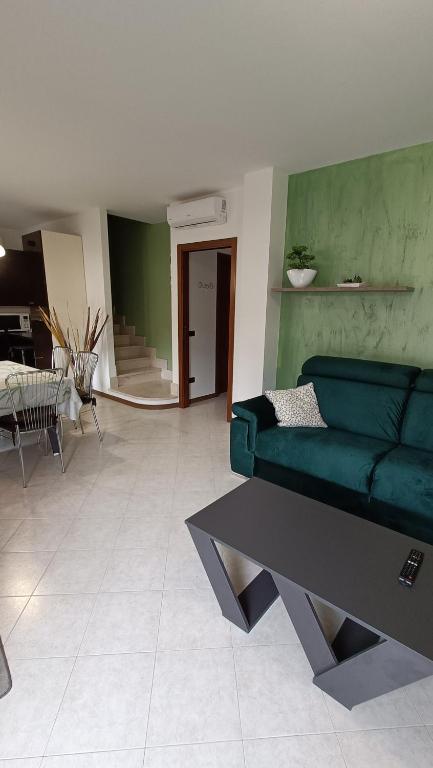 S.G. HOUSE - 3