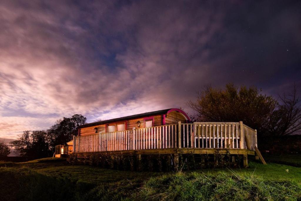 Foxglove Shepherd's Hut photo 7