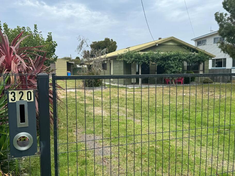 Yonder by the Bay, St Helens