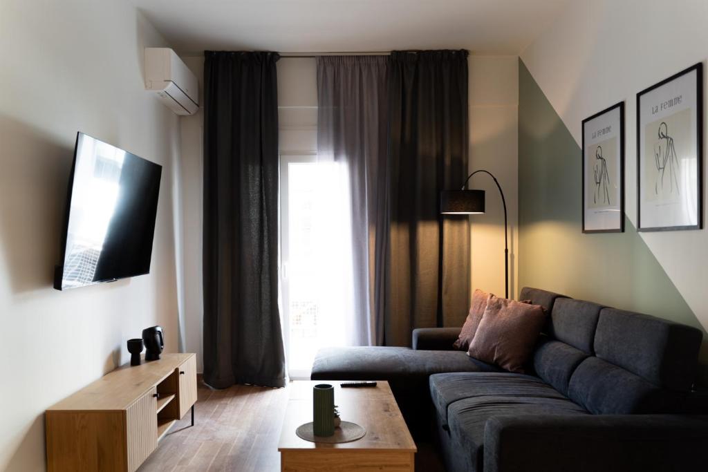 Nueve / There's no place like home, Patra