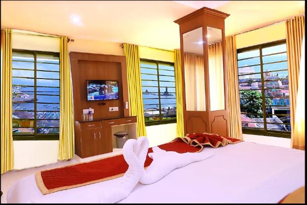 5. HOTEL SA..