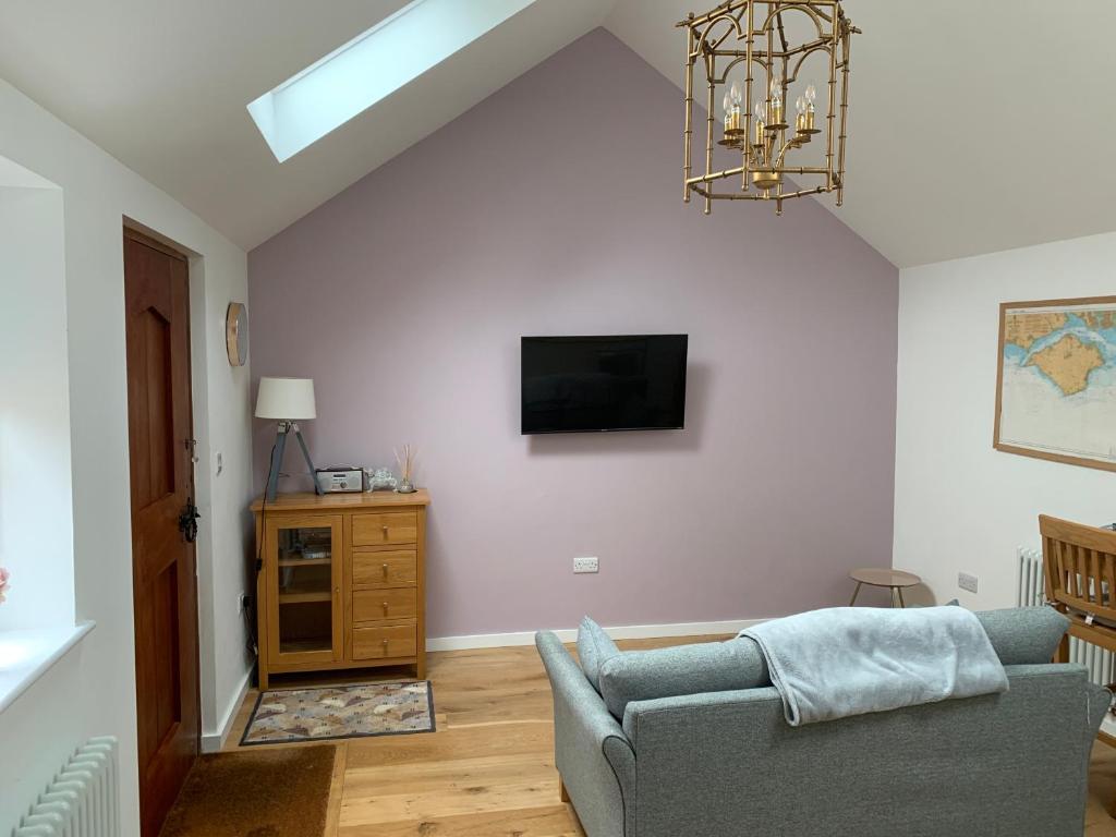 Annexe on the Border of the South Downs, Horndean photo 5