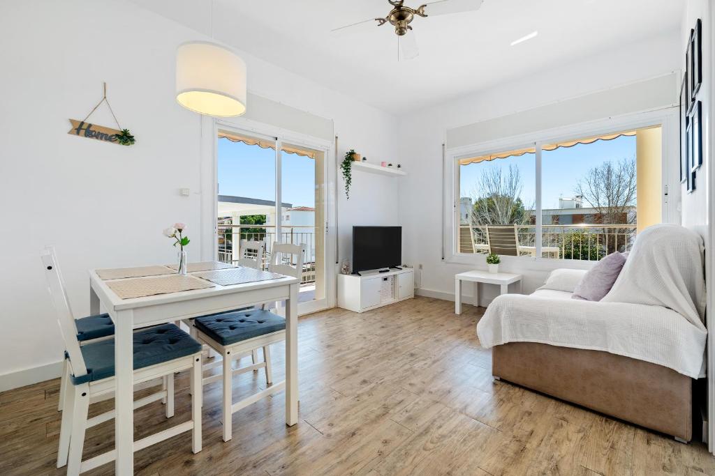 Sweet apt- Sea Views, El Vendrell