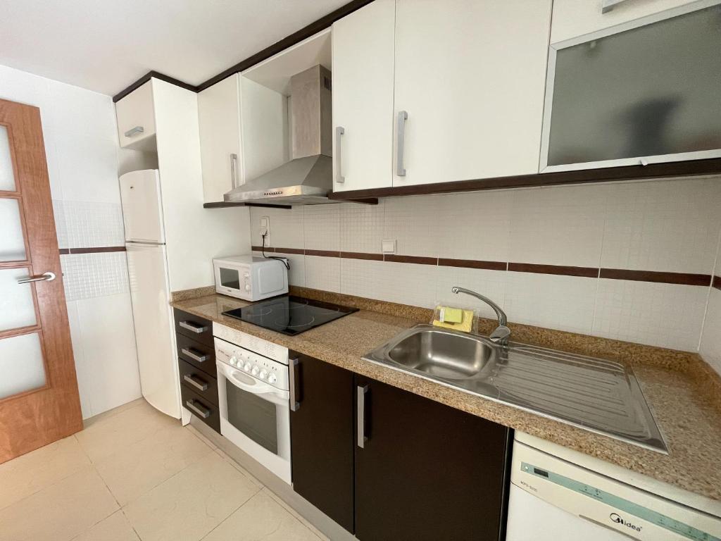 Apartamentos Mondrían Marina D'Or 1º línea 3000 - 5