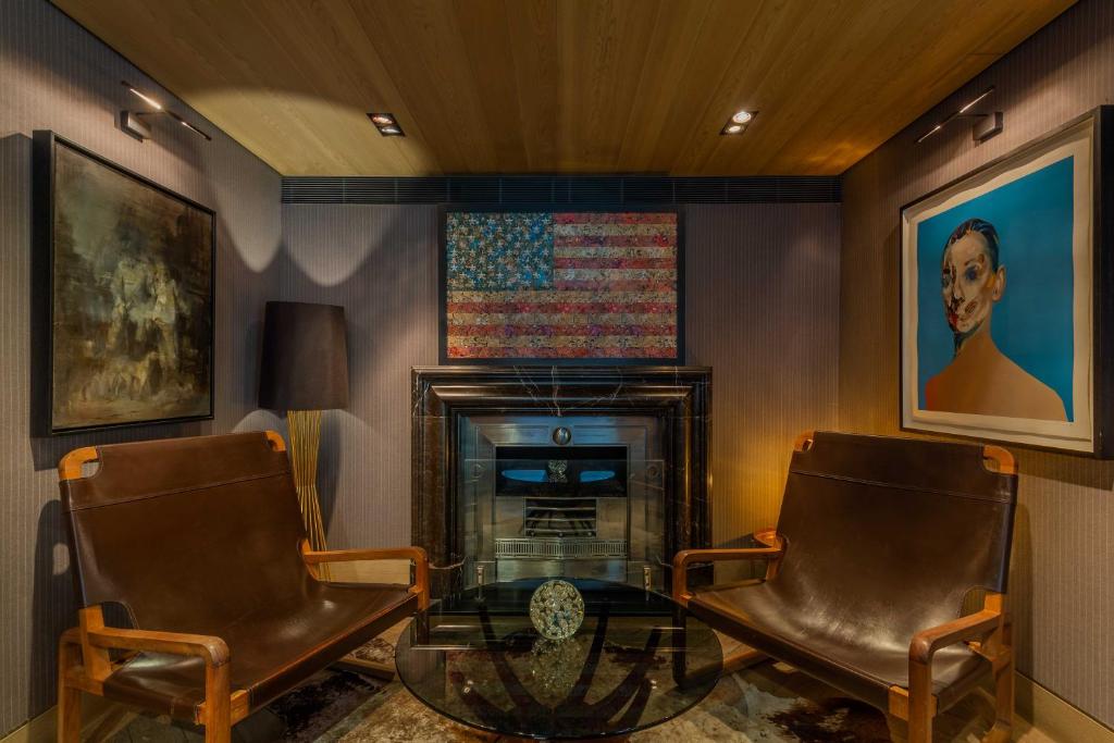 Bar/lounge