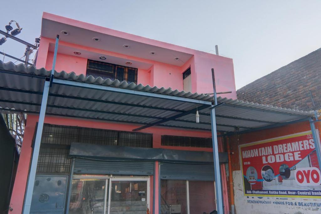 Hotel O Mountain Dreamers Lodge Hotel, Lucknow up to 38 OFF