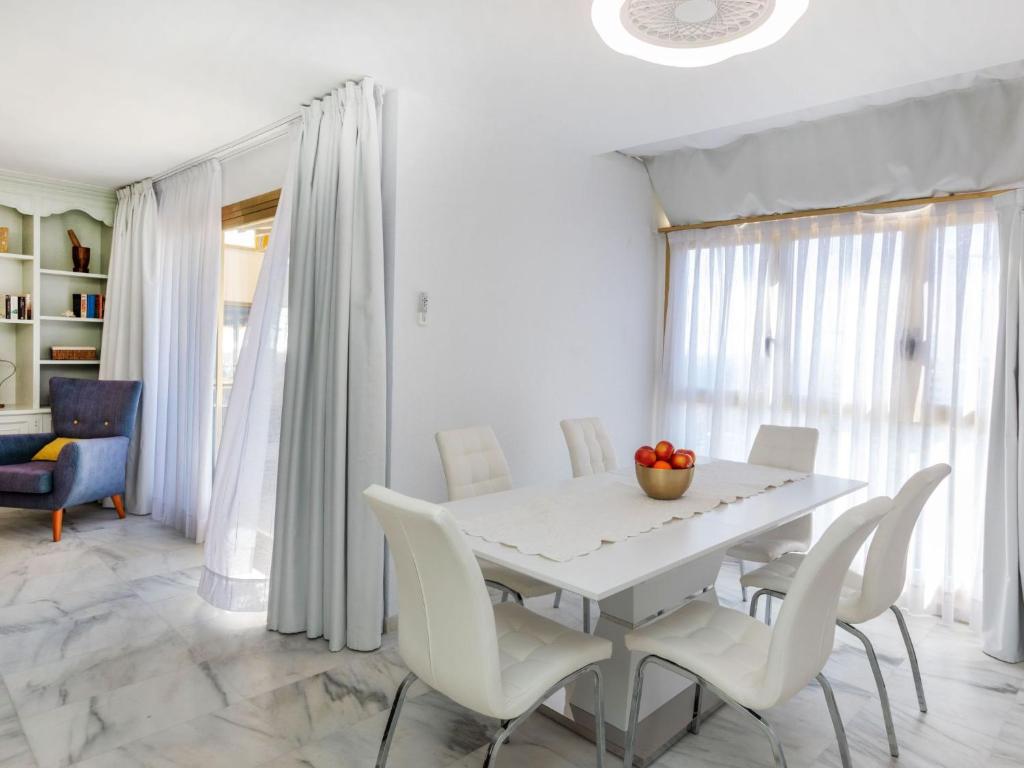 Apartment Luxury Atic Cambrils by Interhome - 4