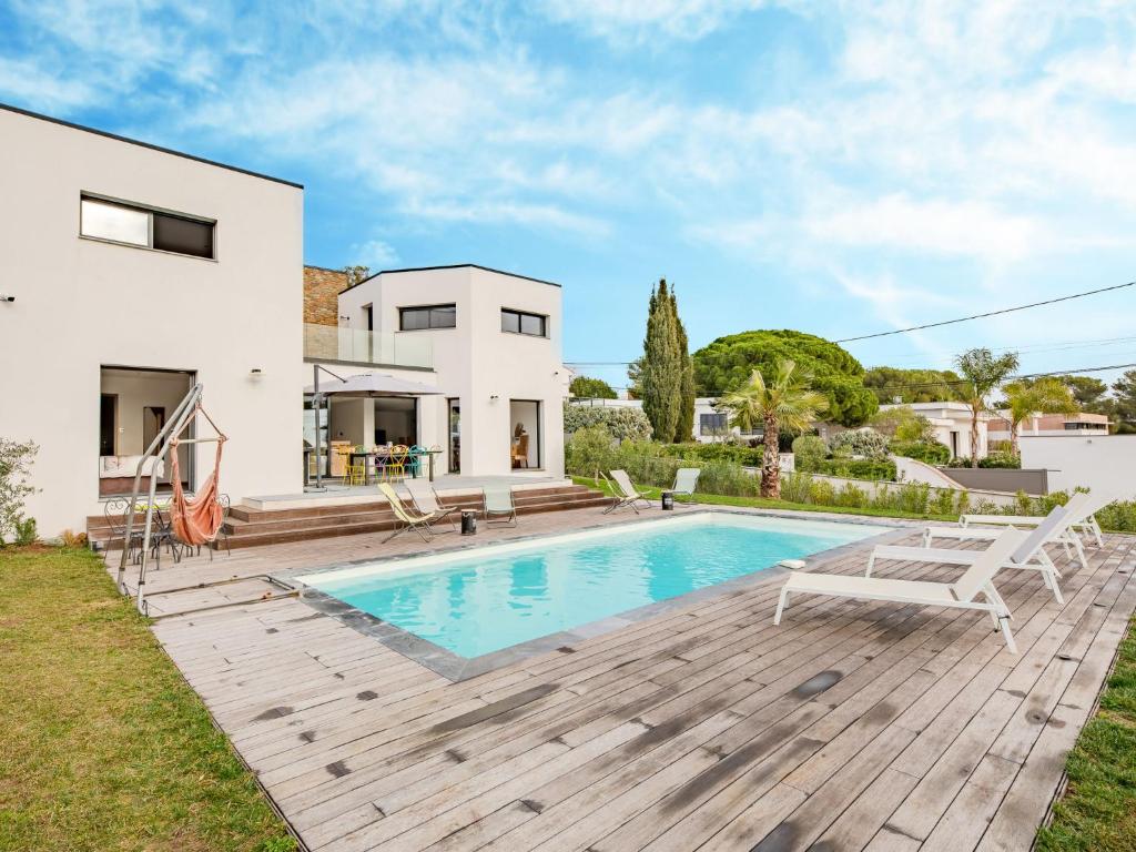 Villa Les Girelles by Interhome - 2