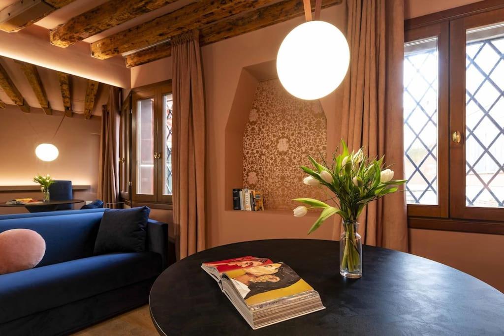 Ca' Lezze Charming Apartment - 1