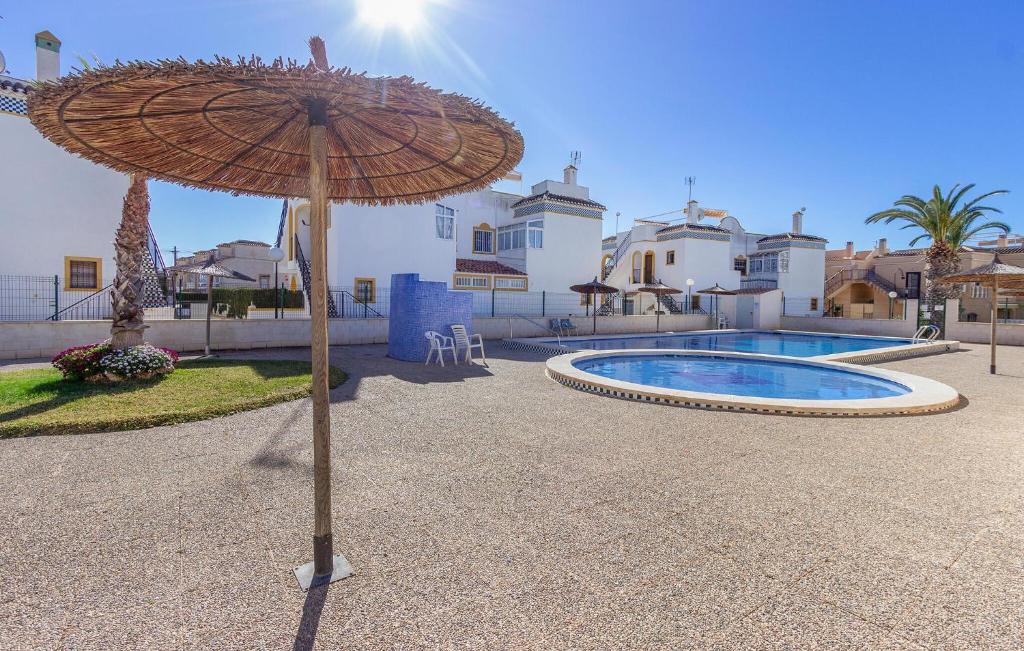 Beach Front Apartment In Torrevieja - 2