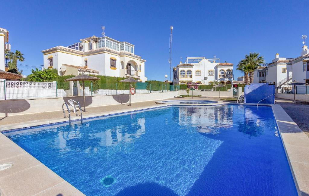 Beach Front Apartment In Torrevieja - 1