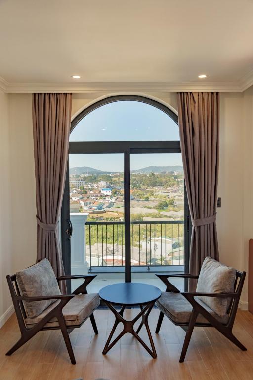 Storij Home & Coffee