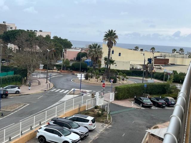 T3 classé 3 * vue mer parking 100 m plage/ville - 4