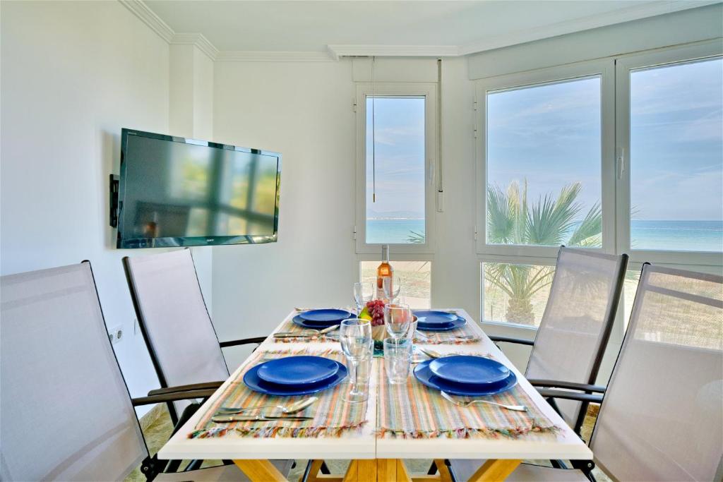 Apartamento Molinell 3A en primera línea del mar - 4