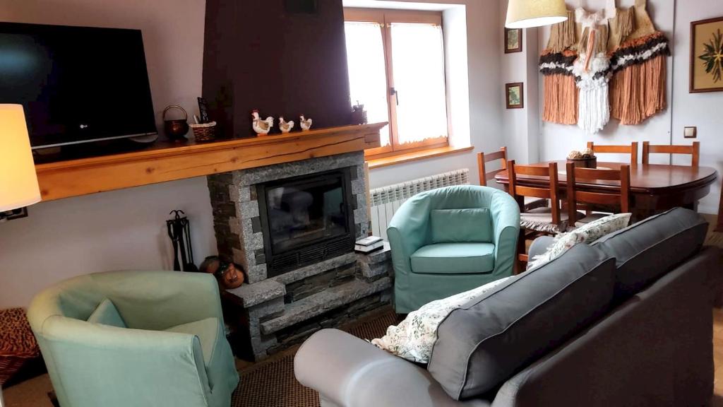 Charming Chalet in Viella, Mountain View - 2
