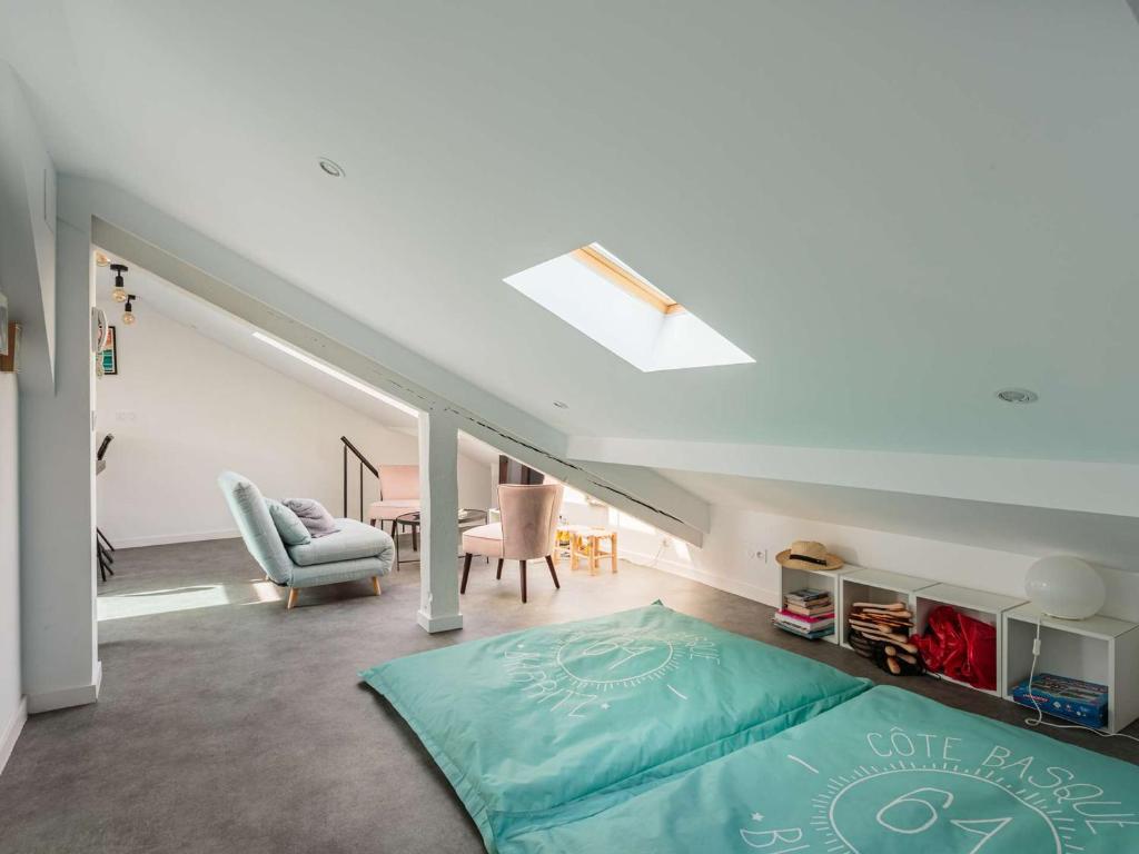 Appartement Rénové Quartier des Halles Biarritz - FR-1-3-604 - 3