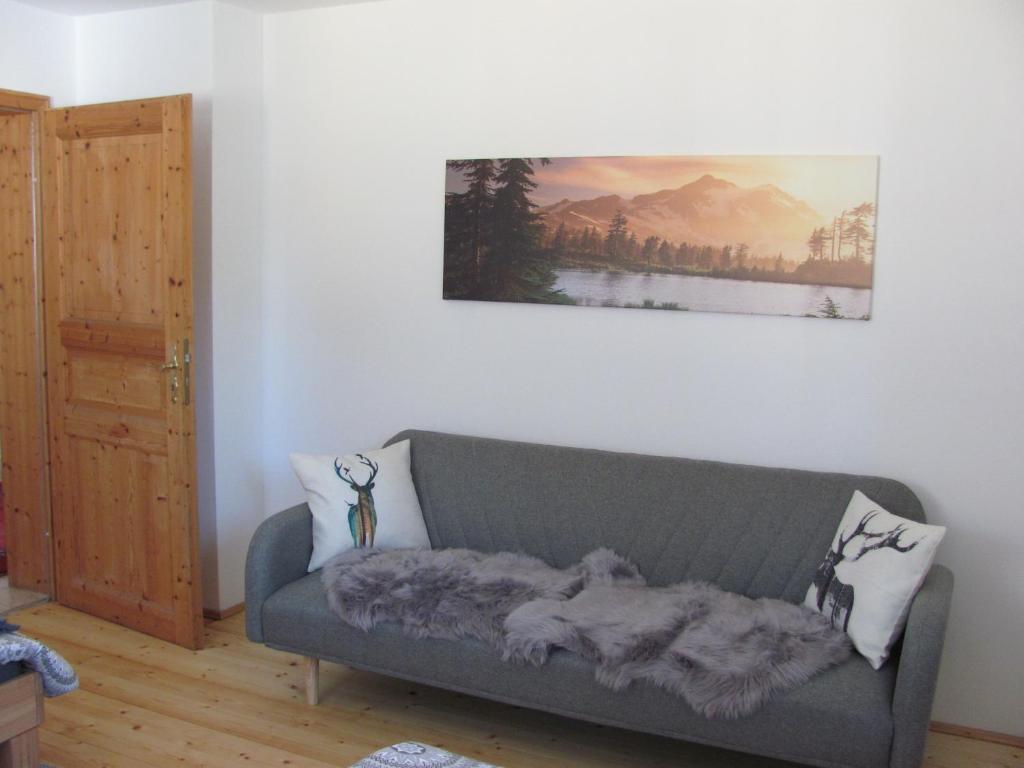 #6 Komfortables sonniges Gästezimmer mit 2 Betten, Gemeinschaftsbad, W-Lan frei, Airport nah - 5