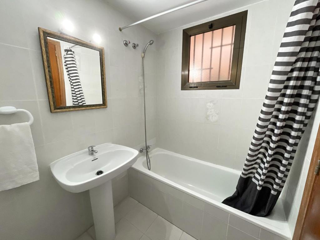 Apartamentos Bernat 3000 - 4