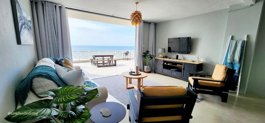 Ramsgate Rendezvous 5 - Sleeps 6, Margate