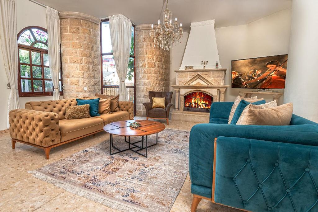 וילה ריש - וילה מהממת למשפחות עם בריכה מחוממת וג'קוזי, Yarka