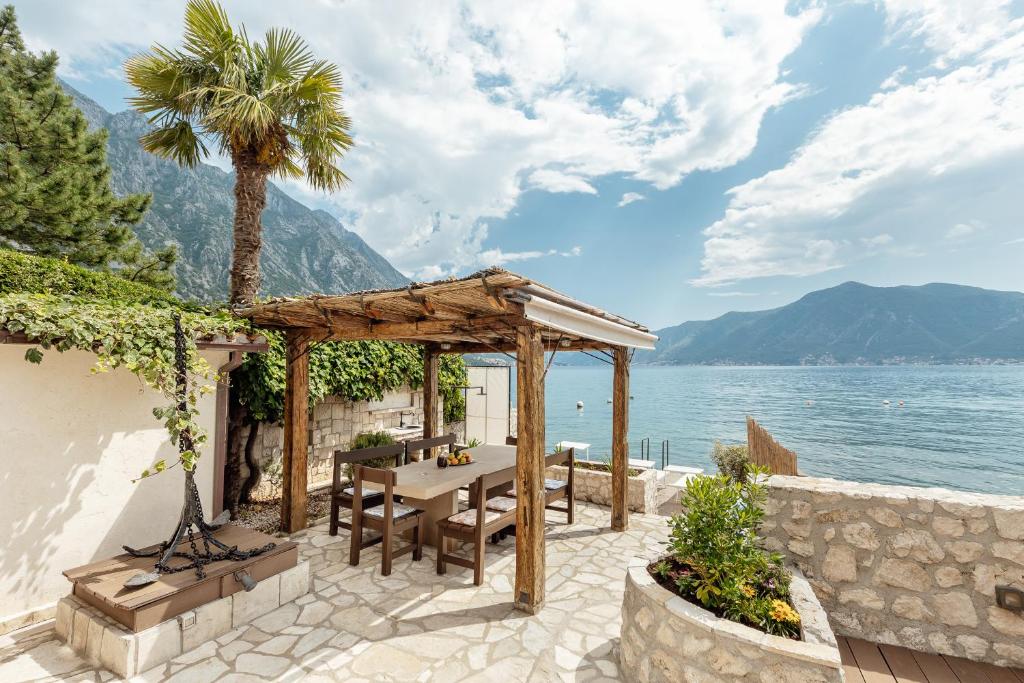 Beachfront Orahovac - 3