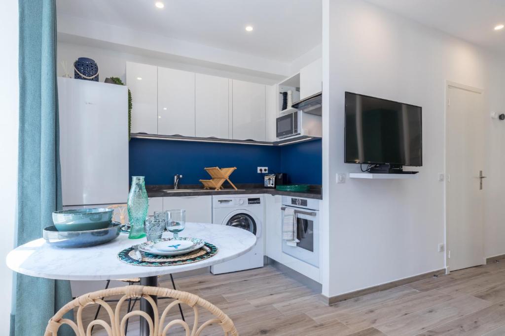 Lovely Apartment City Center Heart - AC - 3