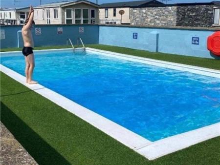 The Willerby at White Tower Holiday Park, Caernarfon photo 4