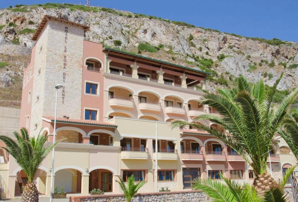 Hotel La Rosa dei Venti by LVG Hotel Collection, hotel in Buggerru