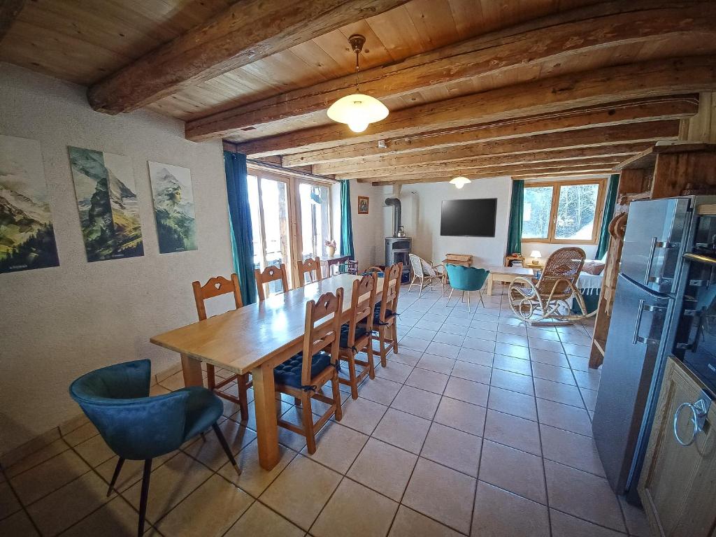 Unique à Champagny l'appartement Panoramik dans un Chalet d'Alpage avec une vue exceptionnelle - 3